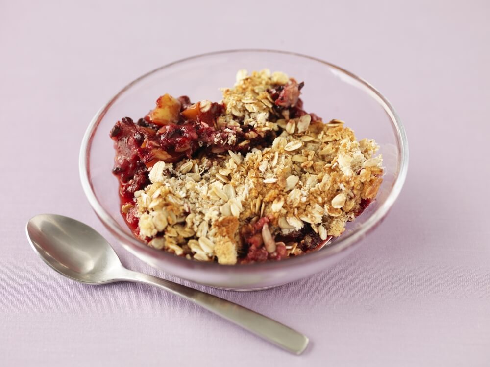 Crunchy Fruit and Oat Crumble