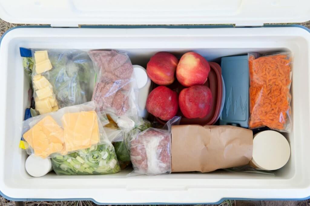7 tips to reduce food waste when camping