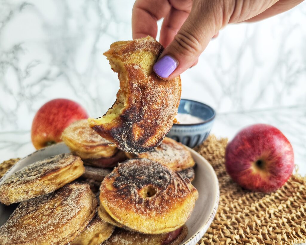 Apple fritters